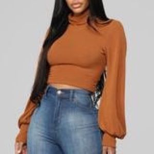 Fashion Nova Tops - Fashion Nova Bella Turtle crop top Fashion Nova Tops - Fashion Nova Bella Turtle crop top